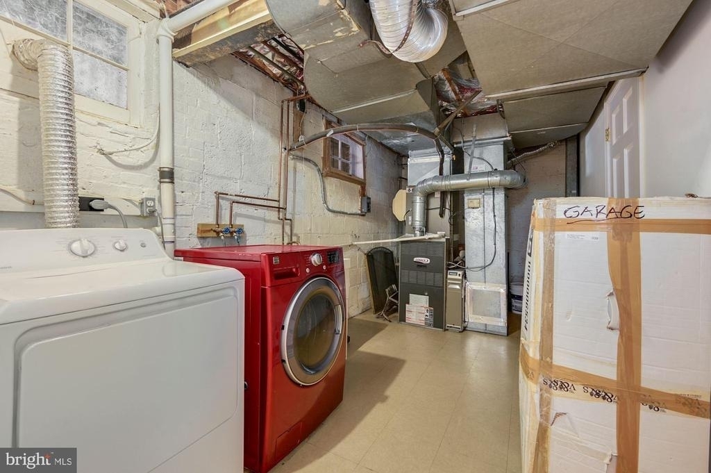 4505 Alton Place Nw - Photo 38