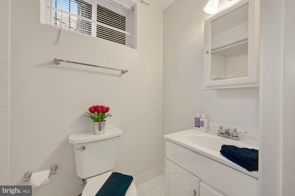 4505 Alton Place Nw - Photo 34