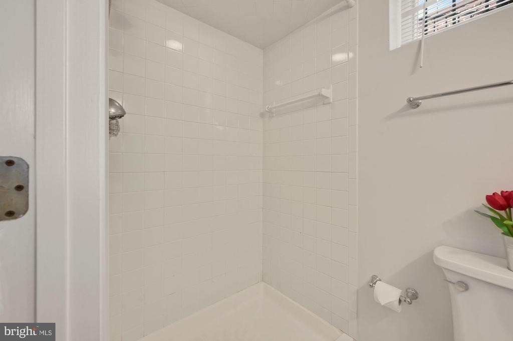 4505 Alton Place Nw - Photo 35