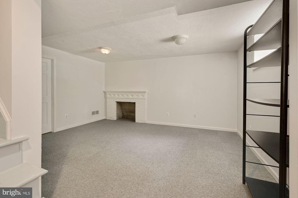 4505 Alton Place Nw - Photo 30
