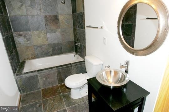 34 Rhode Island Avenue Ne - Photo 8
