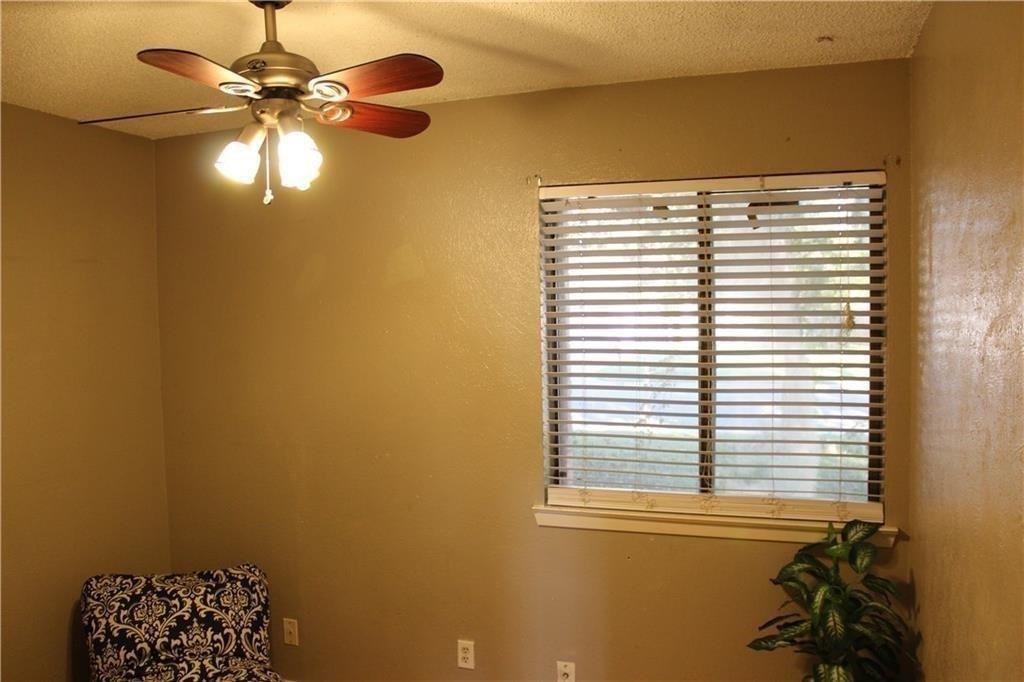 1702 Goodson Ln - Photo 15