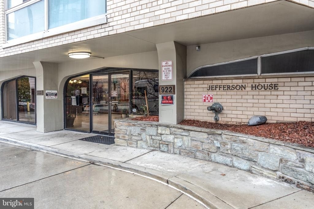 922 24th Street Nw - Photo 4