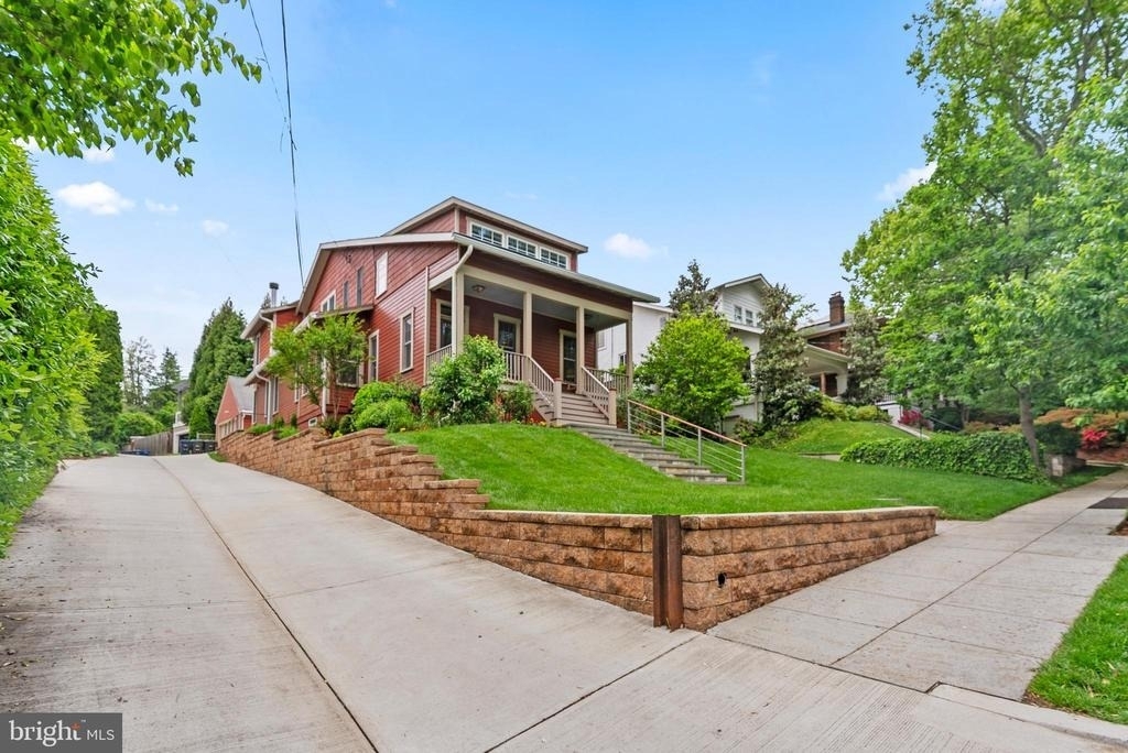 5213 Cathedral Avenue Nw - Photo 46