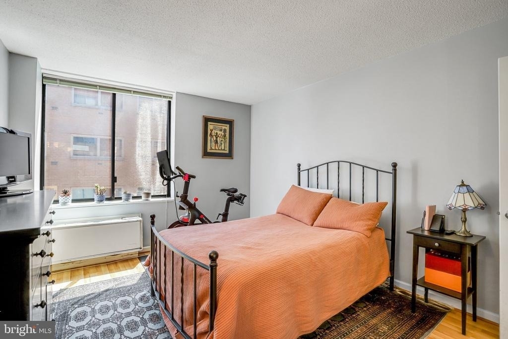 2141 P Street Nw - Photo 13