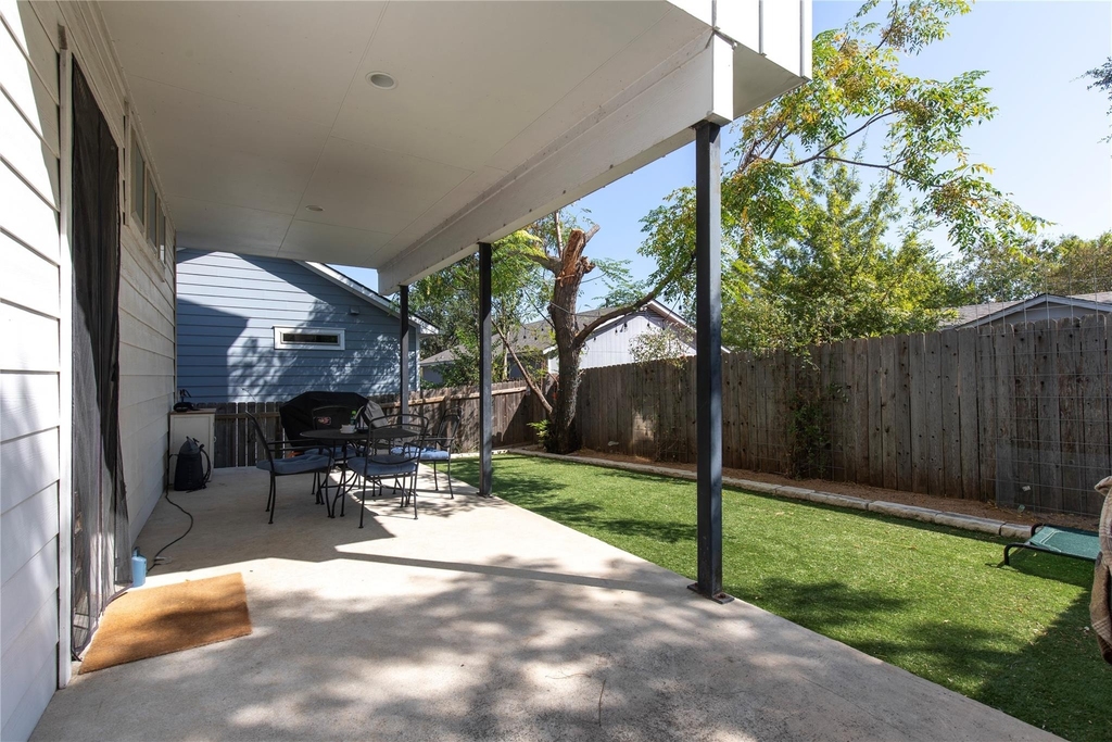 1608 Ulit Ave - Photo 8
