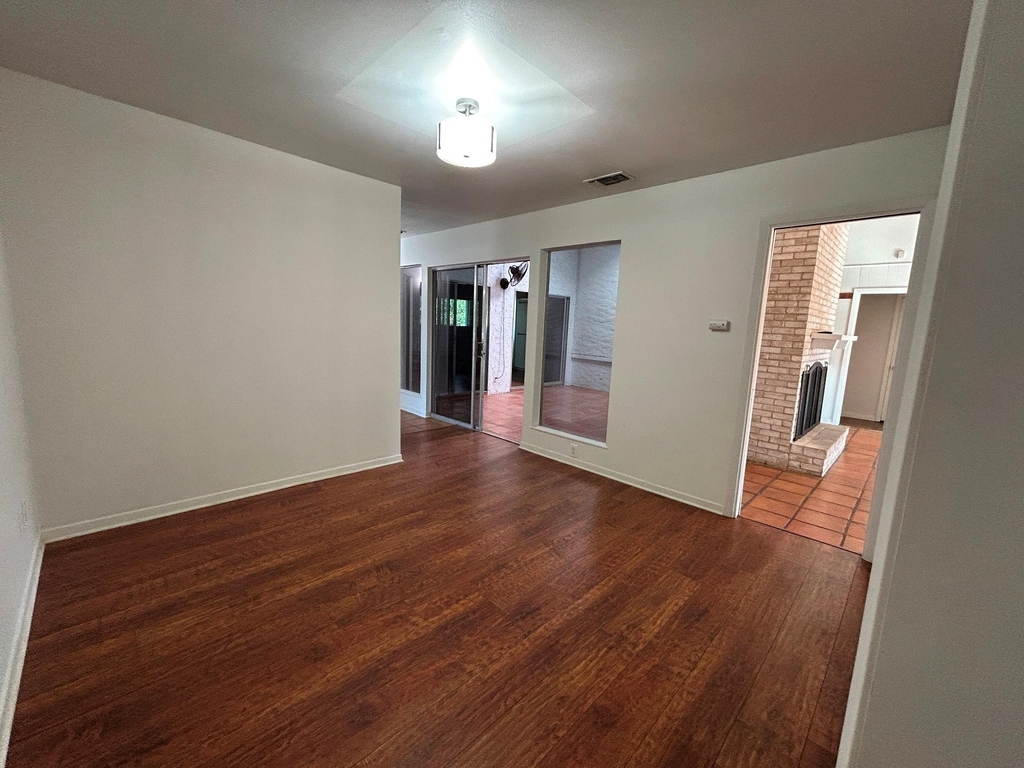 2403 Dijon Dr - Photo 14