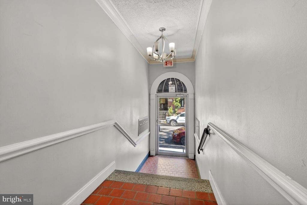1820 Swann Street Nw - Photo 14