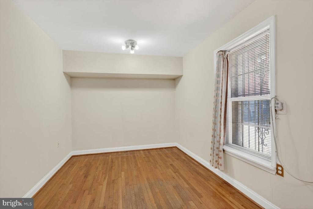 1820 Swann Street Nw - Photo 8