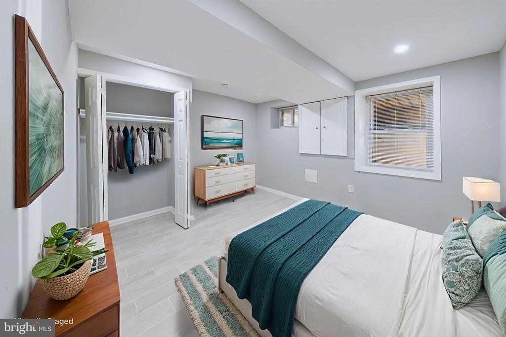 1235 Shepherd Street Nw - Photo 9