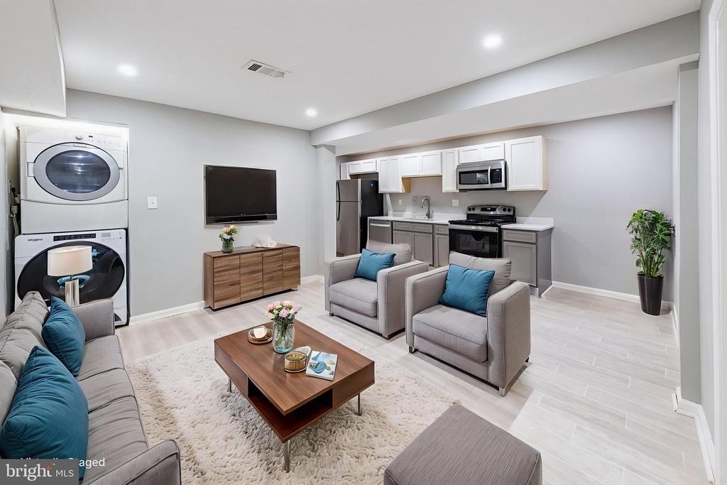 1235 Shepherd Street Nw - Photo 0