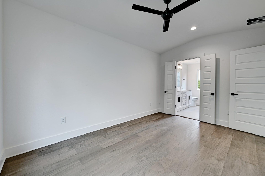 2308 Maxwell Ln - Photo 7