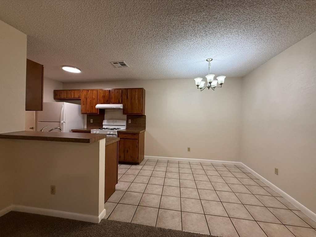11945 Sunhillow Bnd - Photo 5