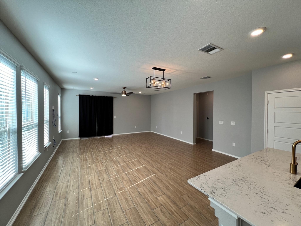 6516 Carriage Pines Dr - Photo 8