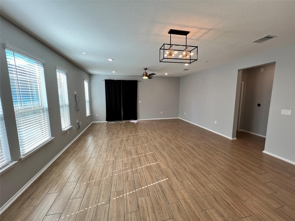 6516 Carriage Pines Dr - Photo 7