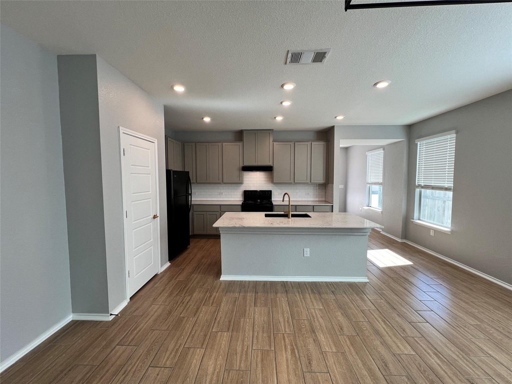 6516 Carriage Pines Dr - Photo 6