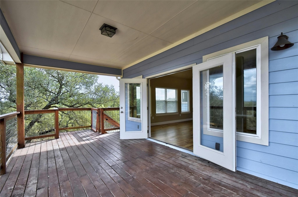 1007 Meckel Dr - Photo 0
