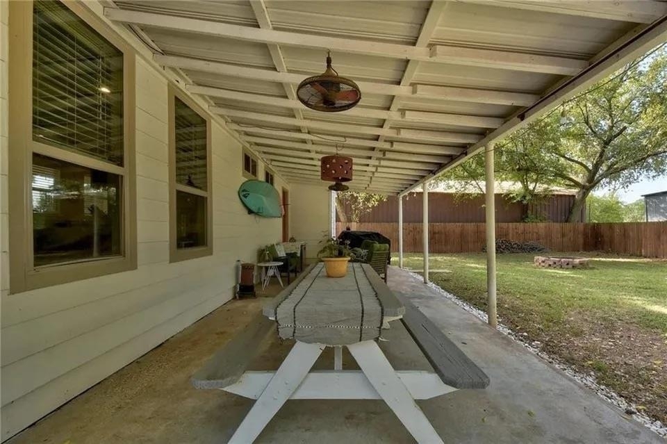 19107 Fm 969 Rd - Photo 21