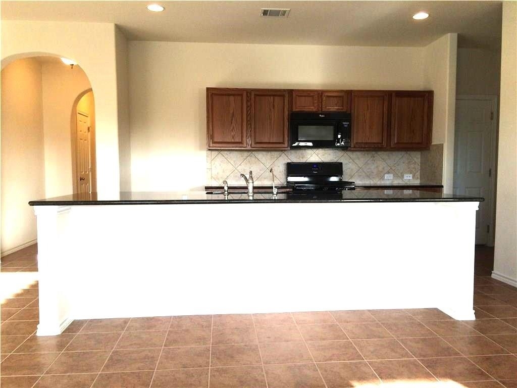 12029 Arran St - Photo 9
