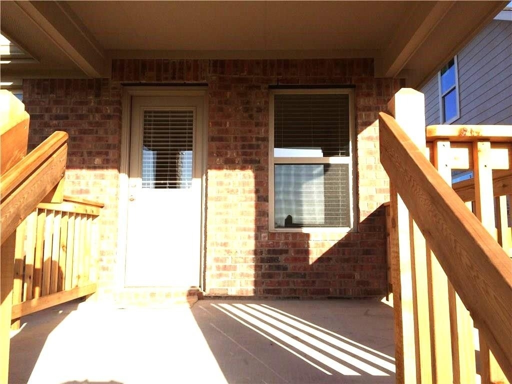 12029 Arran St - Photo 19