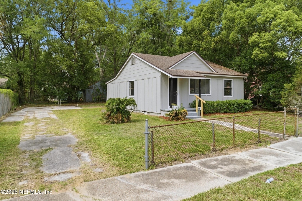 3055 2nd St Circle - Photo 2