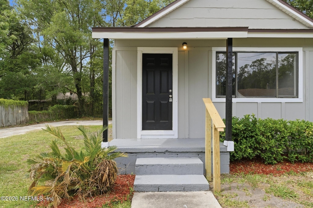 3055 2nd St Circle - Photo 3