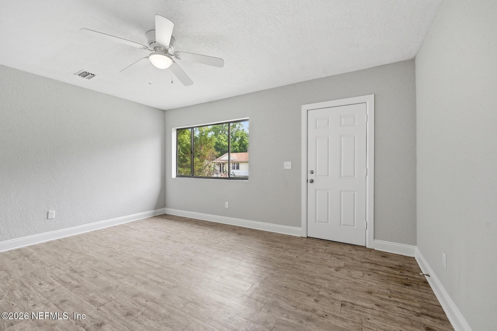 3055 2nd St Circle - Photo 4