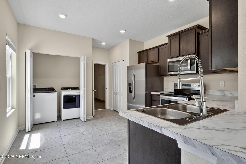 7759 Legacy Trail - Photo 6