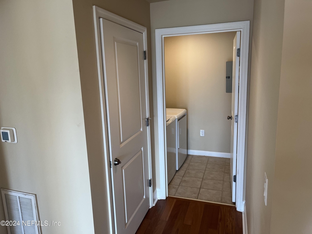 400 E Bay Street - Photo 68
