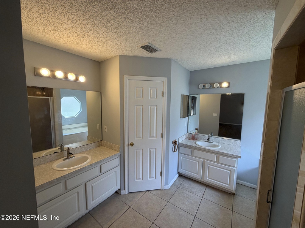 4271 Hanging Moss Drive - Photo 5