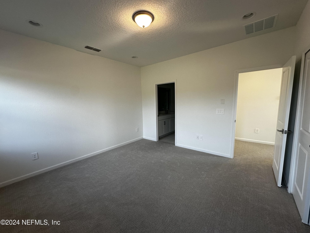 545 Brandon Lakes Drive - Photo 19