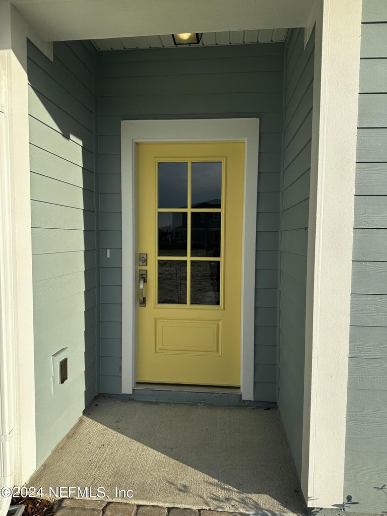 545 Brandon Lakes Drive - Photo 3