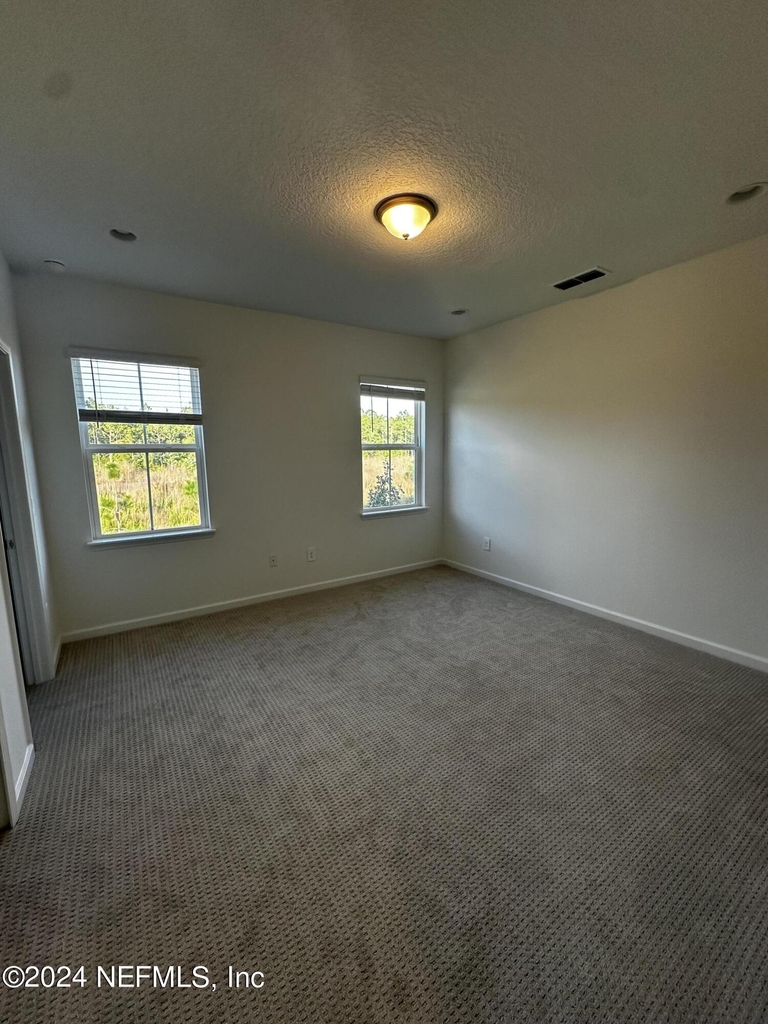 545 Brandon Lakes Drive - Photo 18