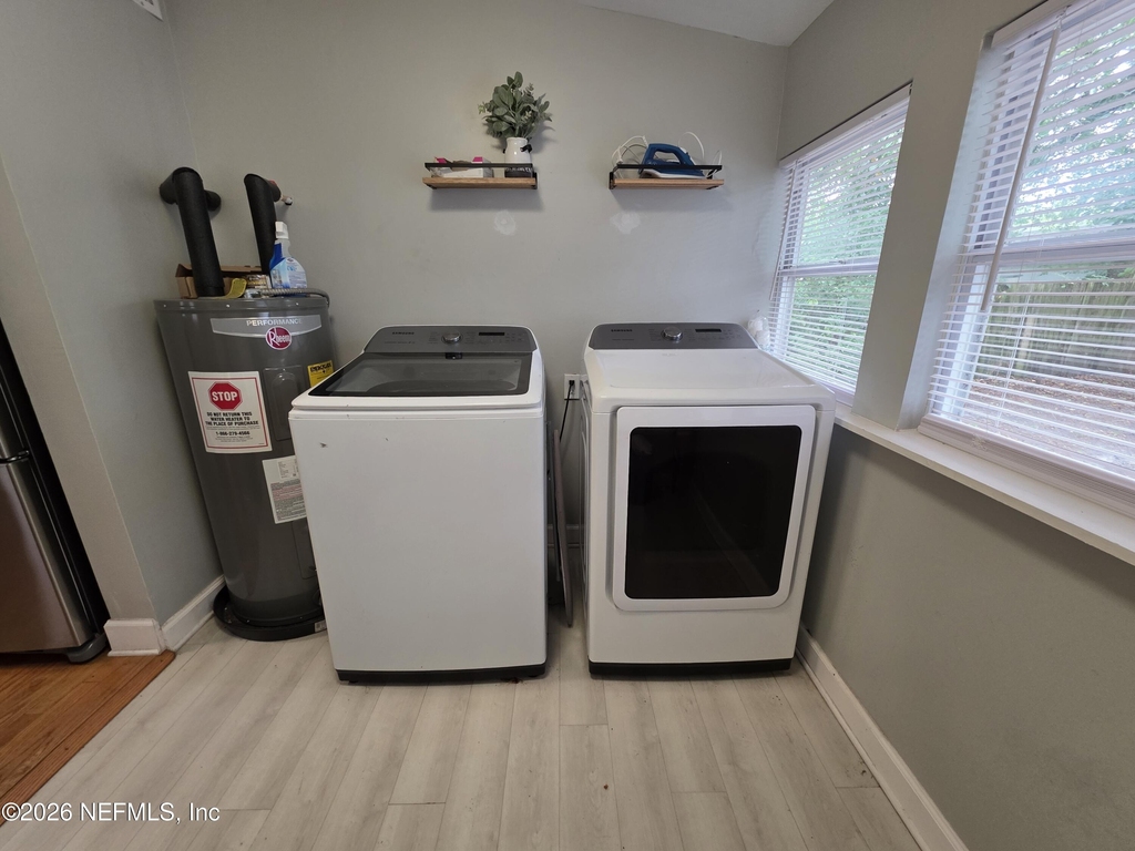 3353 Dellwood Avenue - Photo 12