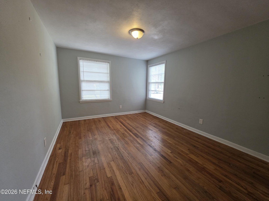 1265 Donald Street - Photo 7