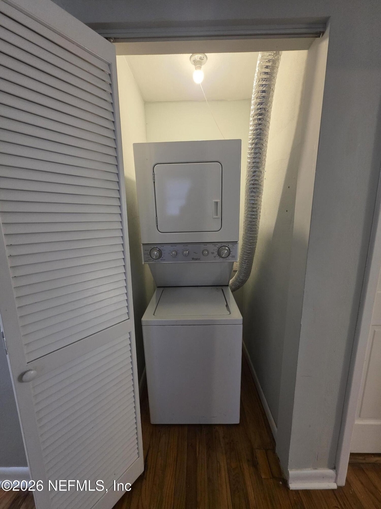 1265 Donald Street - Photo 8