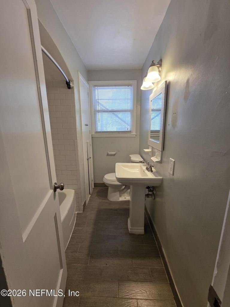 1265 Donald Street - Photo 6