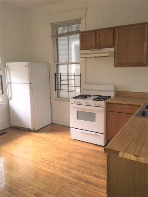 1116 W Wellington Avenue - Photo 12