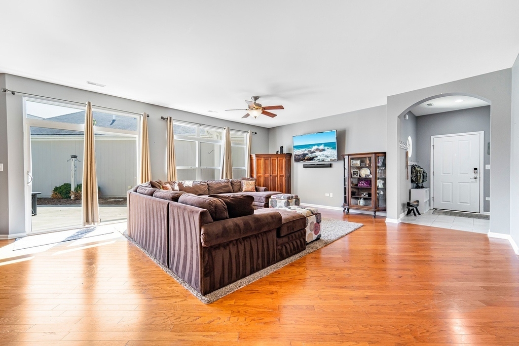 16519 S Fox Run Circle - Photo 9