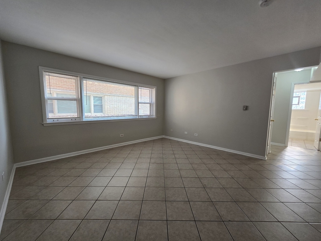 837 Lathrop Avenue - Photo 1