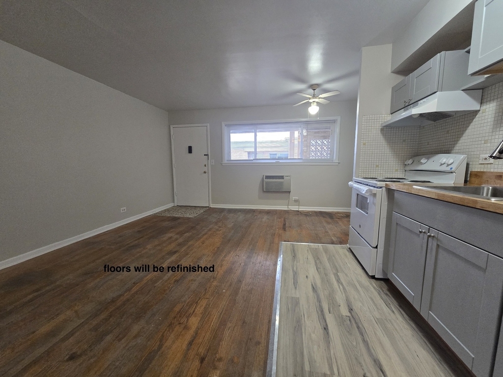7201 W Wellington Avenue - Photo 1