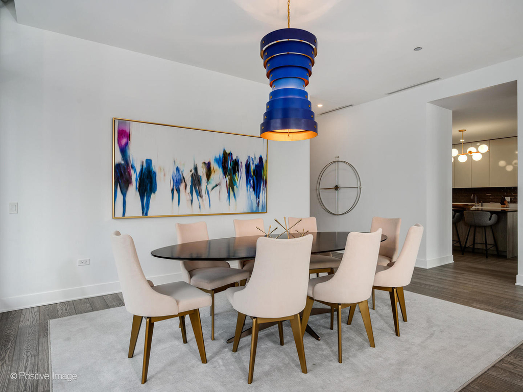 403 N Wabash Avenue - Photo 13