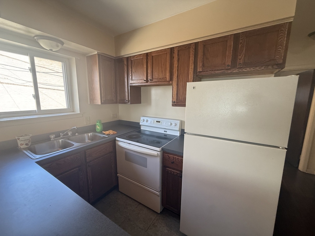 1246 S 51st Court - Photo 4