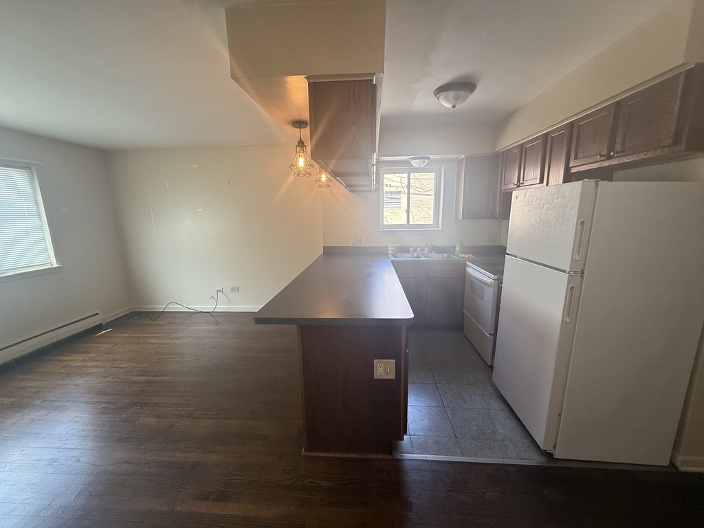 1246 S 51st Court - Photo 3