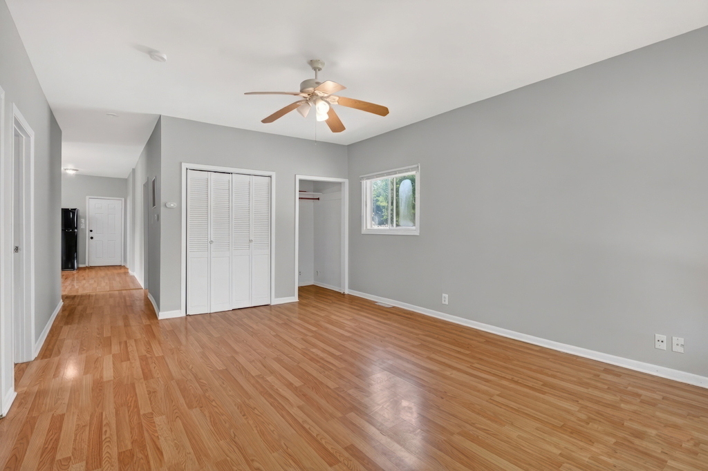241 S Highland Drive - Photo 2