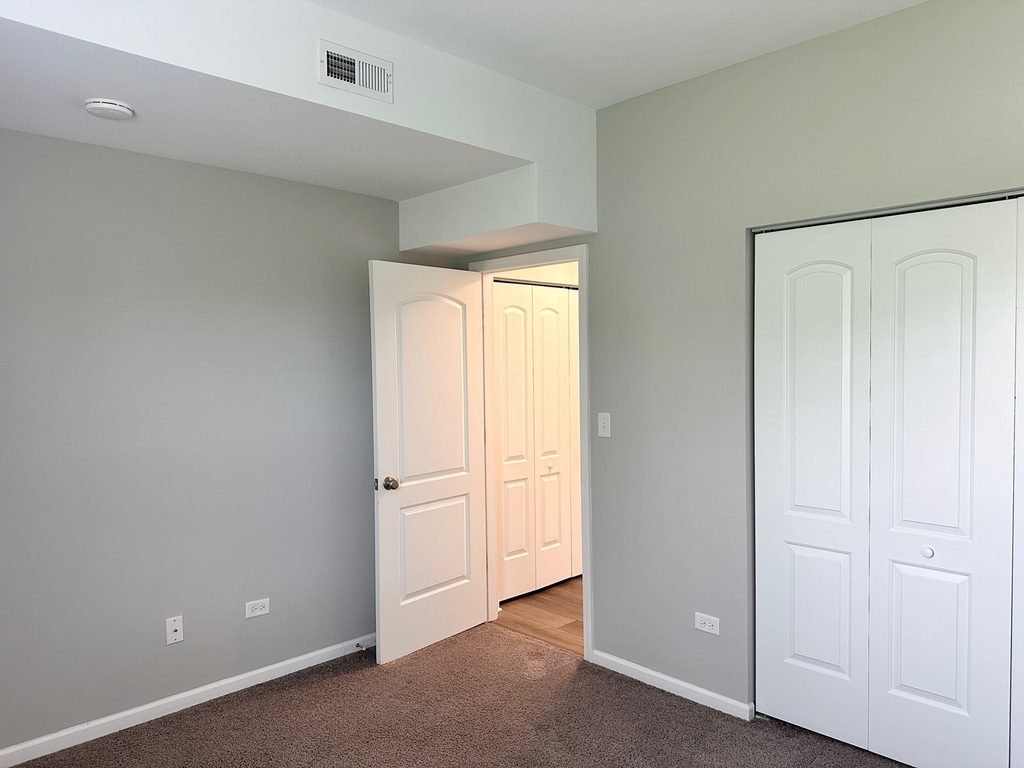 809 E Main Street - Photo 10