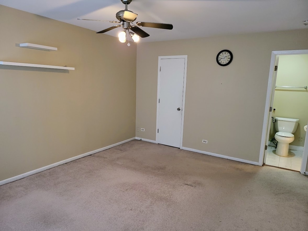 216 Ivy Court - Photo 10