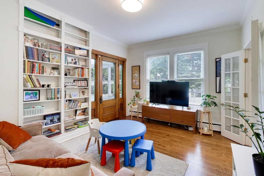 1911 Colfax Street - Photo 12