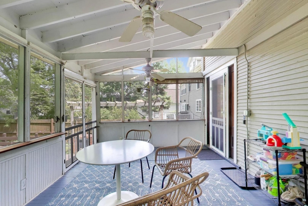 1911 Colfax Street - Photo 36