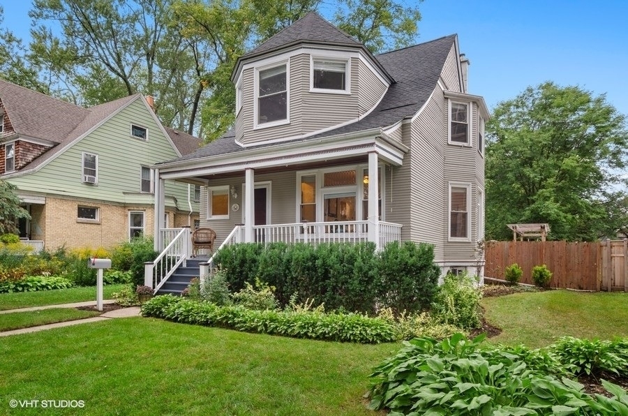 1911 Colfax Street - Photo 1